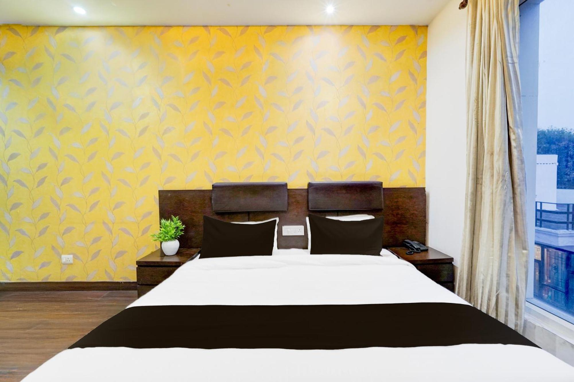 Super Townhouse Sector 51 Noida Near Metro Station酒店 外观 照片