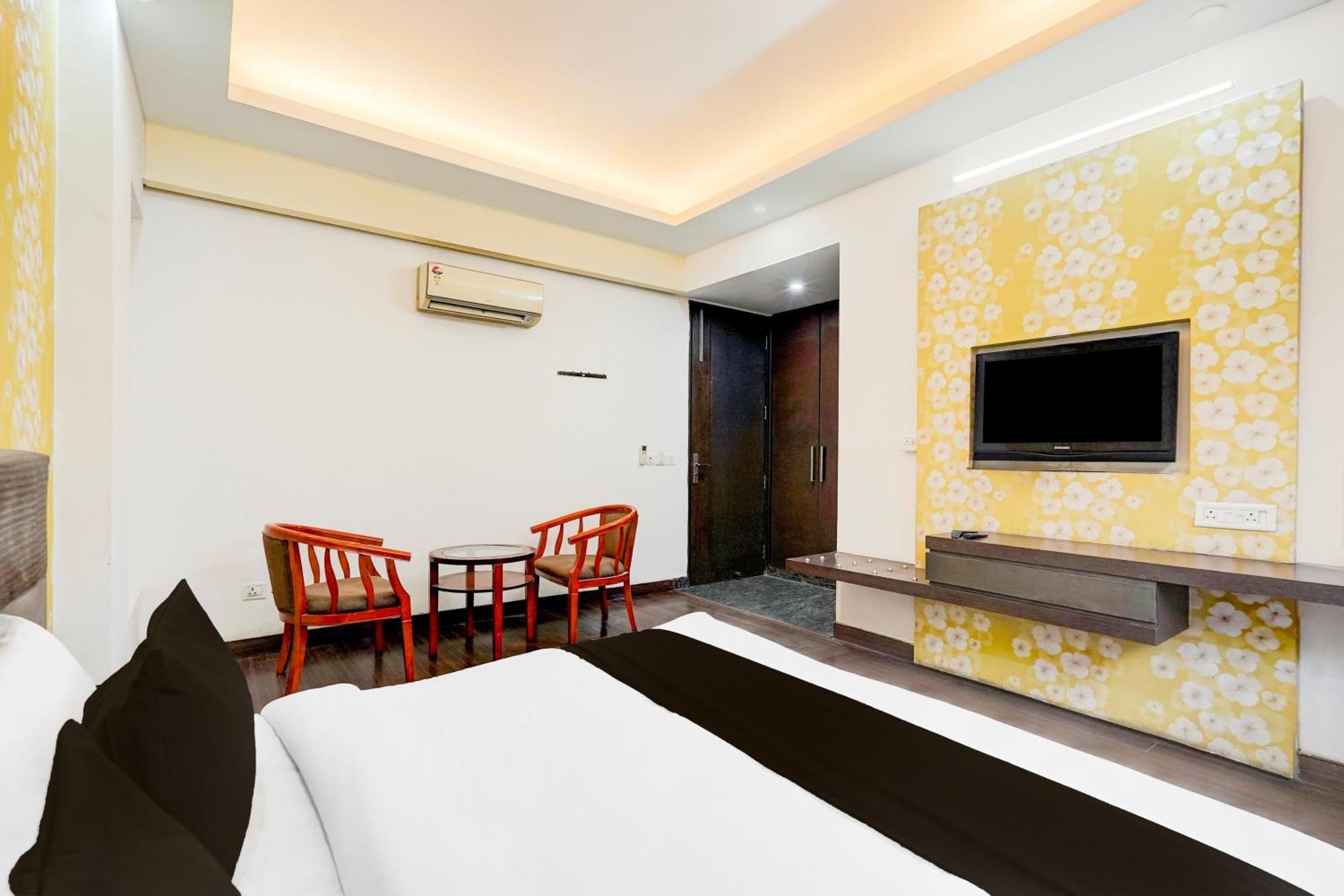 Super Townhouse Sector 51 Noida Near Metro Station酒店 外观 照片