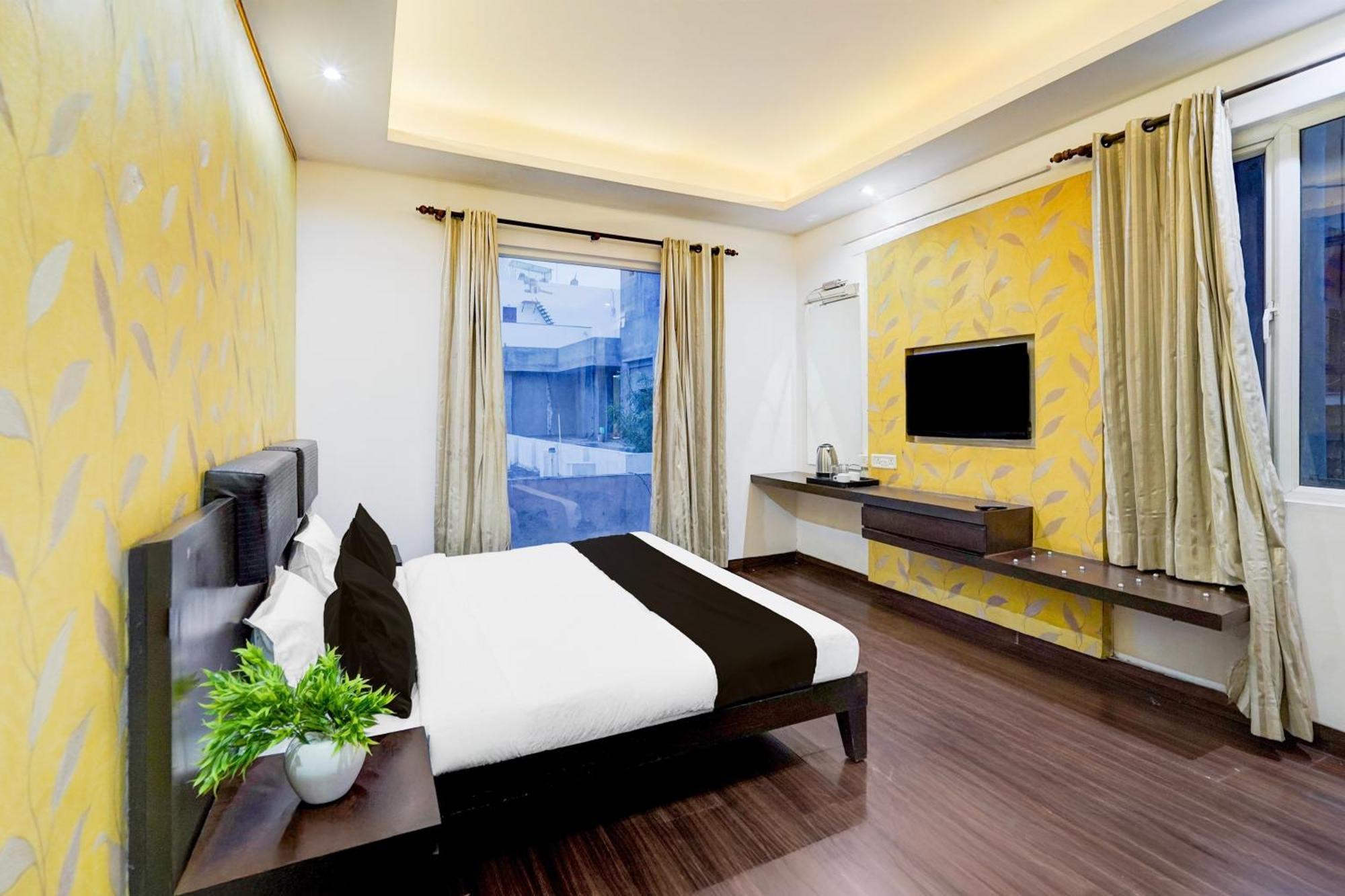 Super Townhouse Sector 51 Noida Near Metro Station酒店 外观 照片