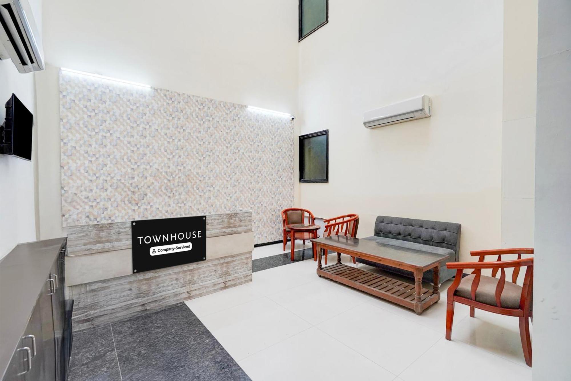 Super Townhouse Sector 51 Noida Near Metro Station酒店 外观 照片
