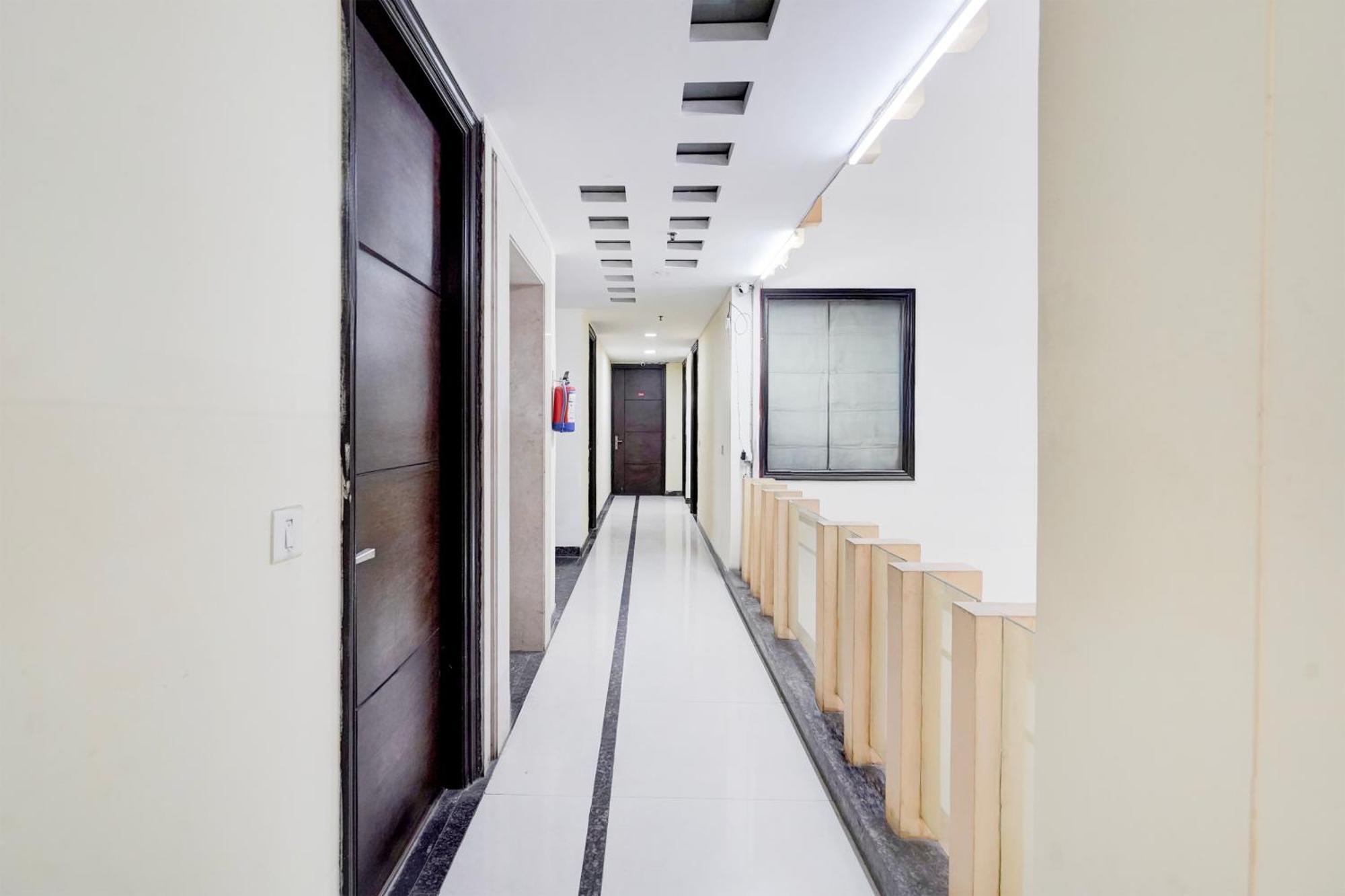 Super Townhouse Sector 51 Noida Near Metro Station酒店 外观 照片